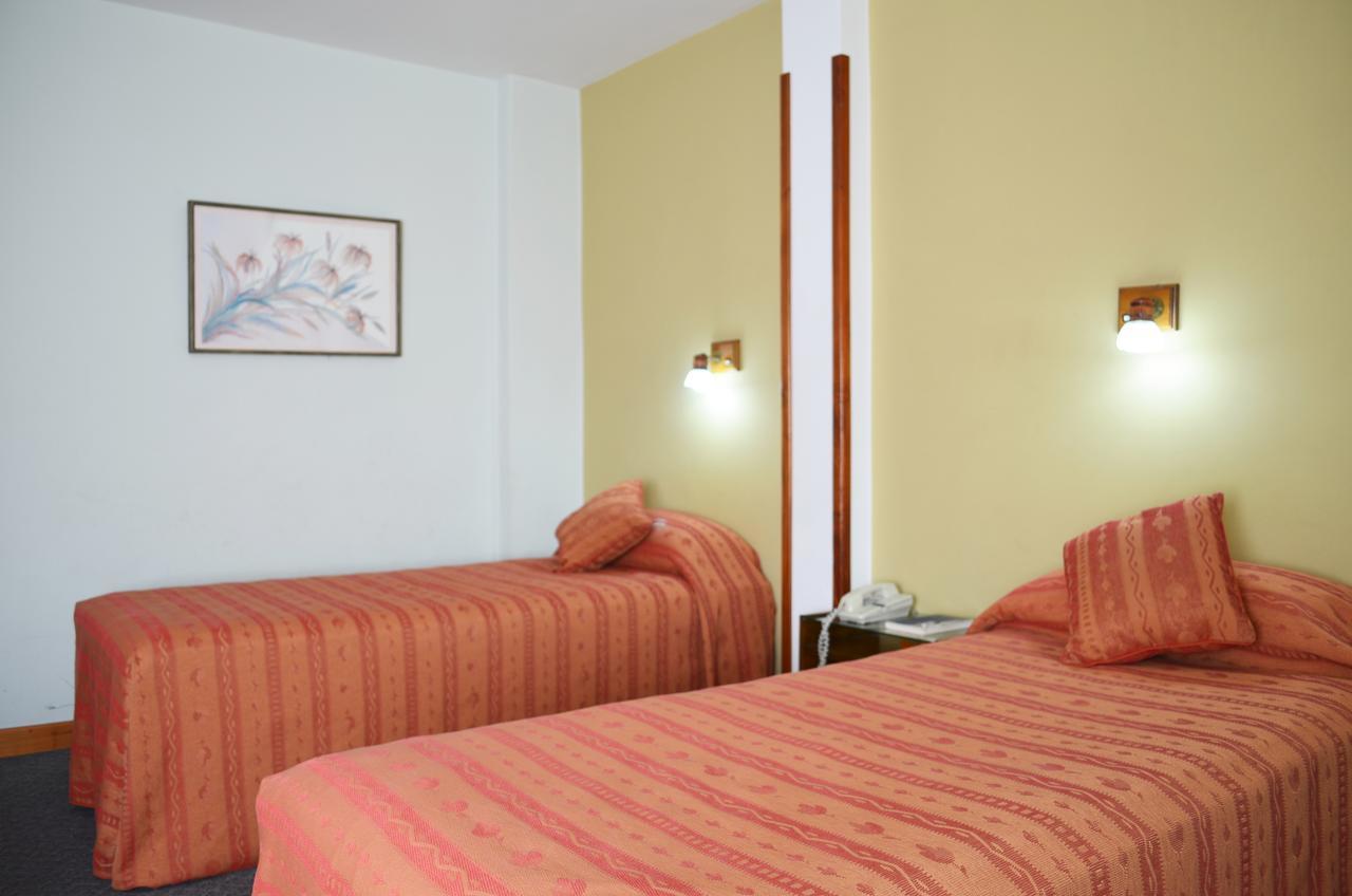 גנרל רוקה Hotel Huemul מראה חיצוני תמונה